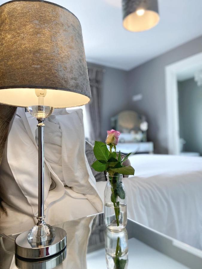 Swallow Lane, Enniskillen, Co Fermanagh, 5* Chic Villa Exteriör bild