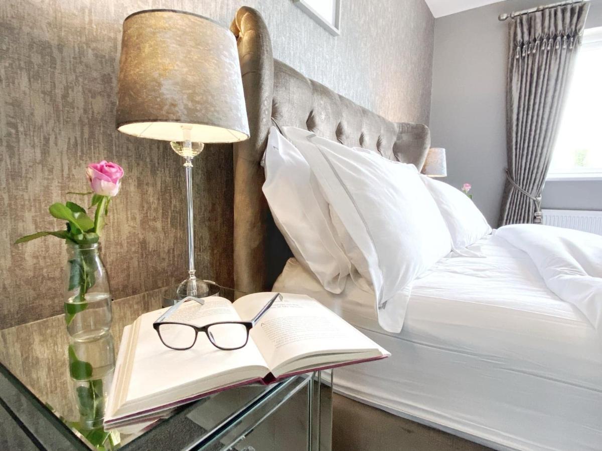 Swallow Lane, Enniskillen, Co Fermanagh, 5* Chic Villa Exteriör bild
